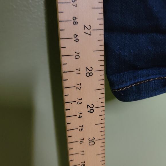 Celebrity Gold Skinny Jeans 16 Ankle Crop Mid Rise‎ Medium Wash Stretch Denim - Picture 8 of 9